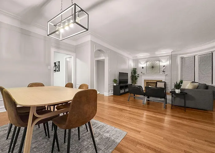 Spacious 4br Retreat - Chase E1 Appartement Chicago