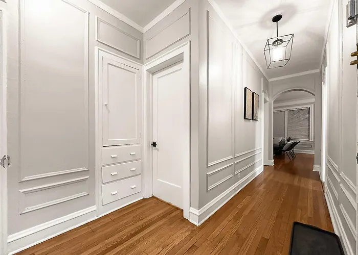 Spacious 4br Retreat - Chase E1 * Chicago
