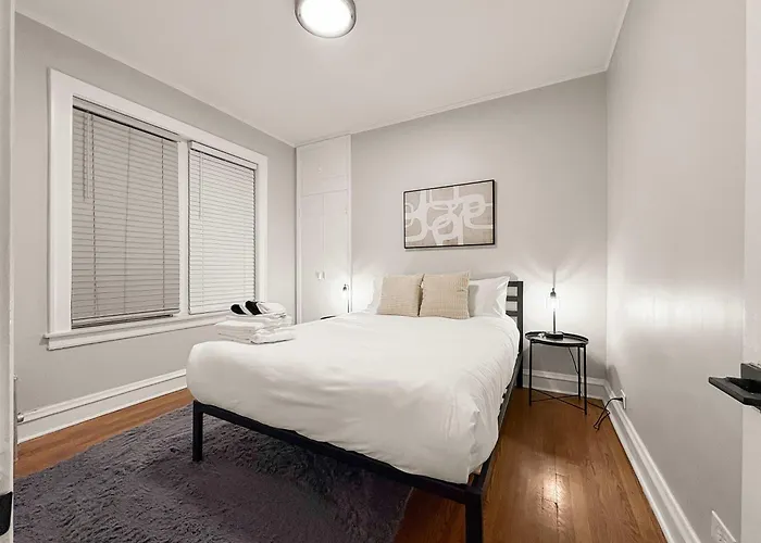 Spacious 4br Retreat - Chase E1 * Chicago