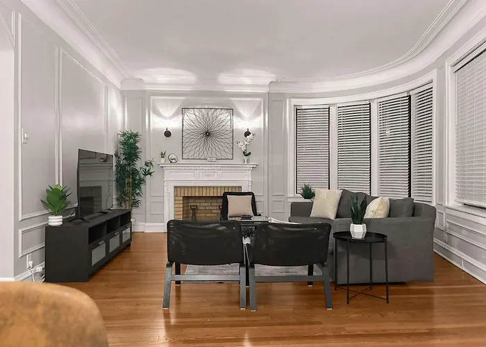 Spacious 4br Retreat - Chase E1