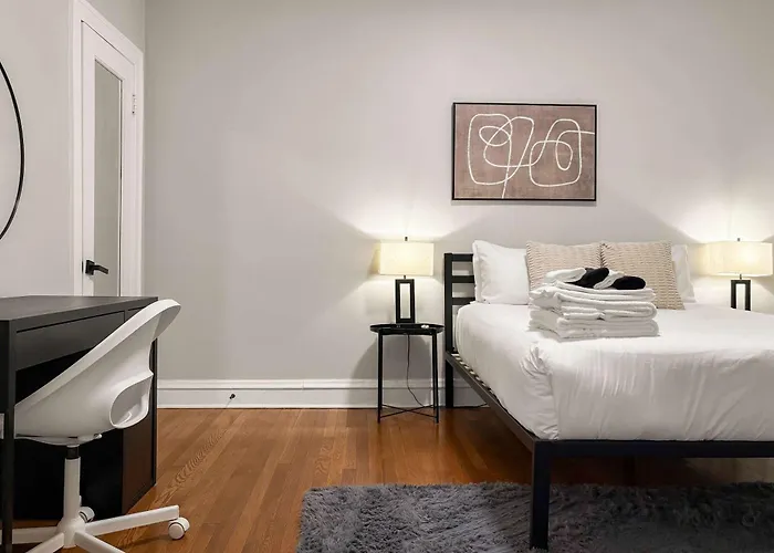 Spacious 4br Retreat - Chase E1 * Chicago